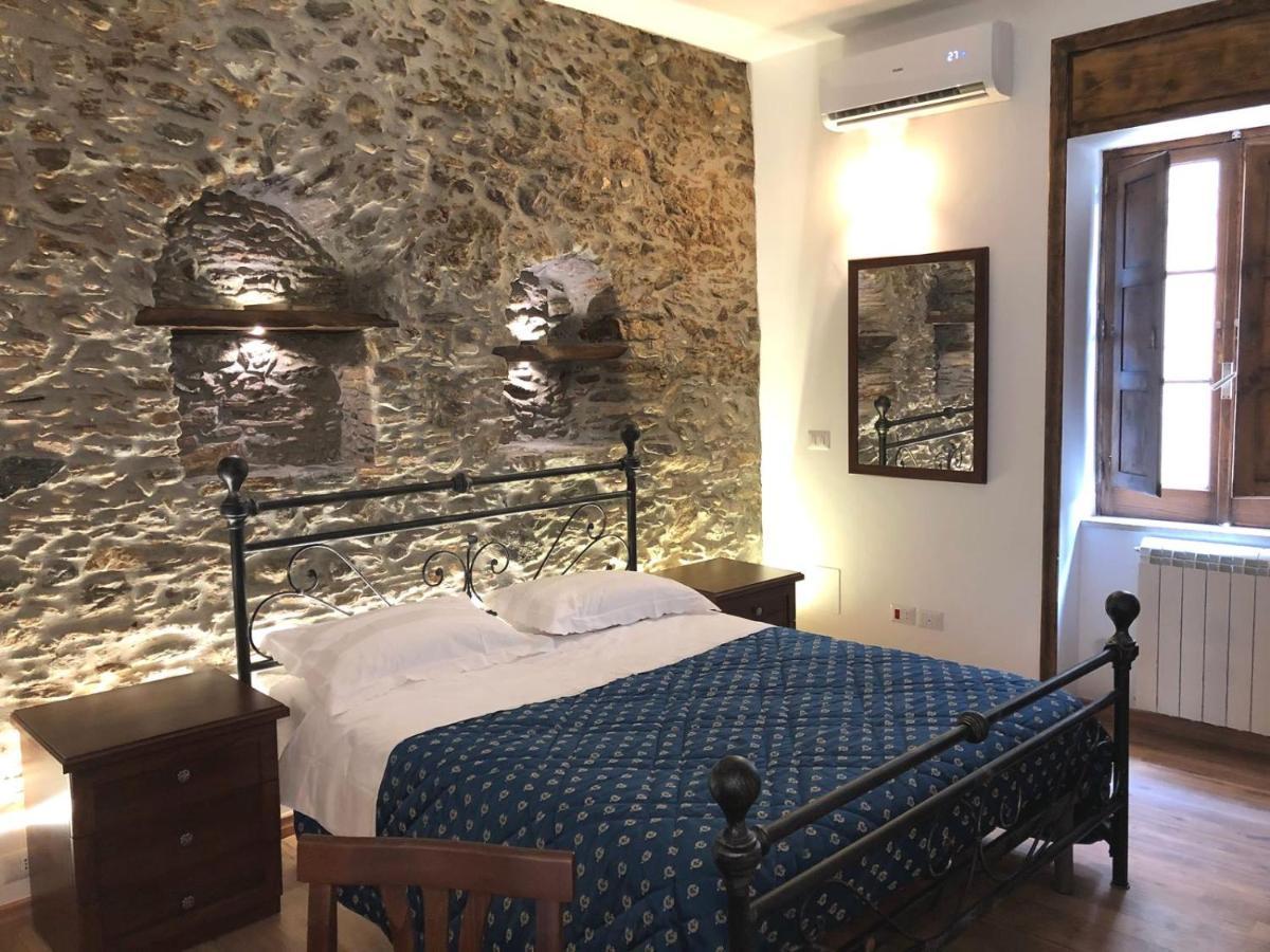 Il Covo Dei Re Bed & Breakfast Fiumedinisi Eksteriør bilde